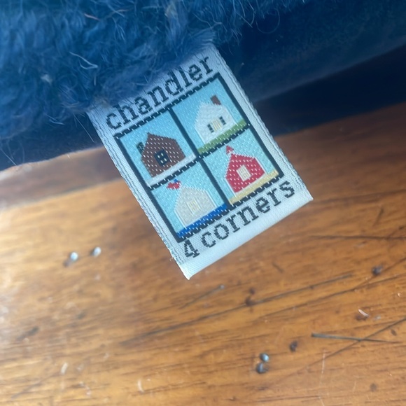 Hamilton college wool/ velvet pillow. Like new - Picture 3 of 3